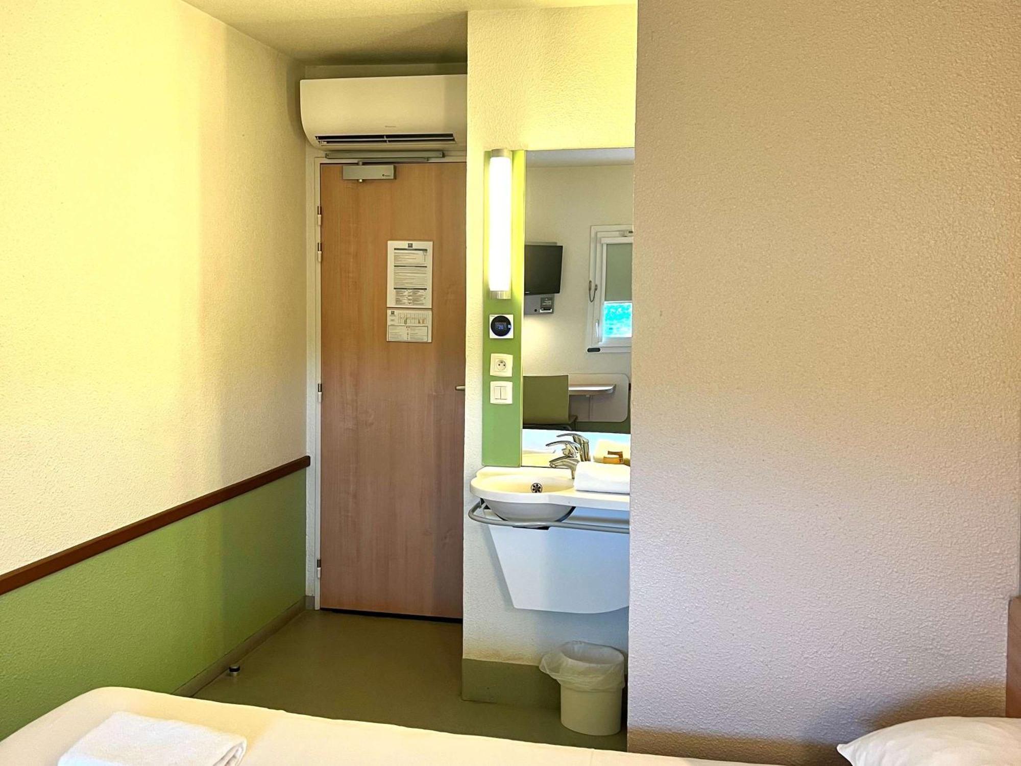 Hotel Ibis Budget Cosne Sur Loire Eksteriør bilde