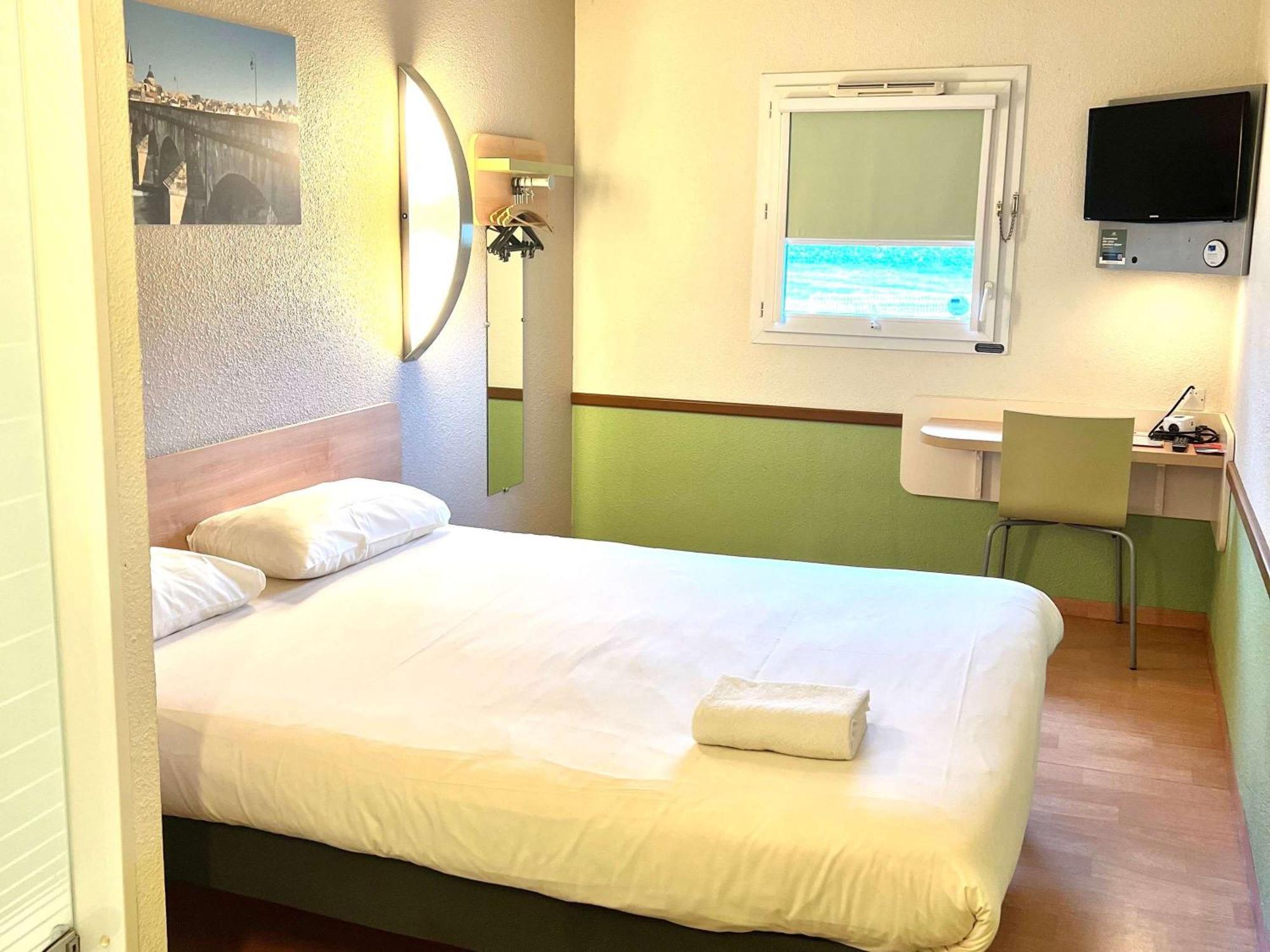 Hotel Ibis Budget Cosne Sur Loire Eksteriør bilde