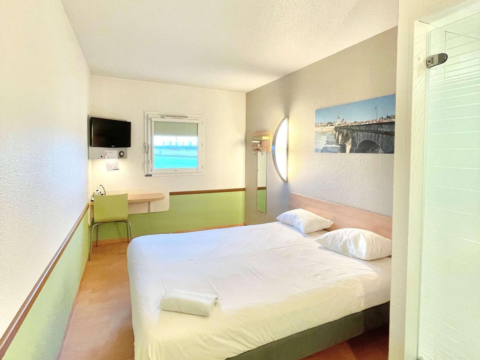 Hotel Ibis Budget Cosne Sur Loire Eksteriør bilde