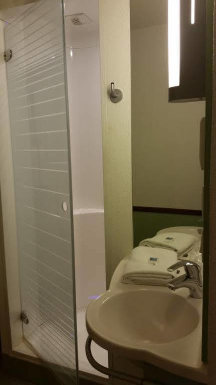 Hotel Ibis Budget Cosne Sur Loire Eksteriør bilde